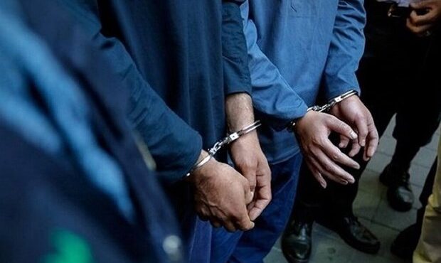 دستگیر ۲ سارق اماکن عمومی در مهاباد