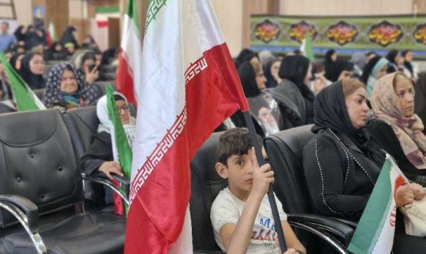 اجتماع عظیم زینبیون در کانون فجر مهاباد اجتماع عظیم زینبیون در کانون فجر مهاباد