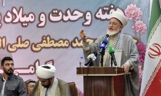 مراسم جشن وحدت در مهاباد برگزار شد مراسم جشن وحدت در مهاباد برگزار شد