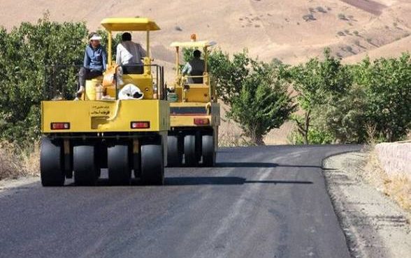 اجرای عملیات ترمیم آسفالت روستاهای مهاباد اجرای عملیات ترمیم آسفالت روستاهای مهاباد
