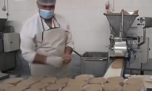 جنگ هم تولید نگین گوشت مهاباد را متوقف نکرد جنگ هم تولید نگین گوشت مهاباد را متوقف نکرد